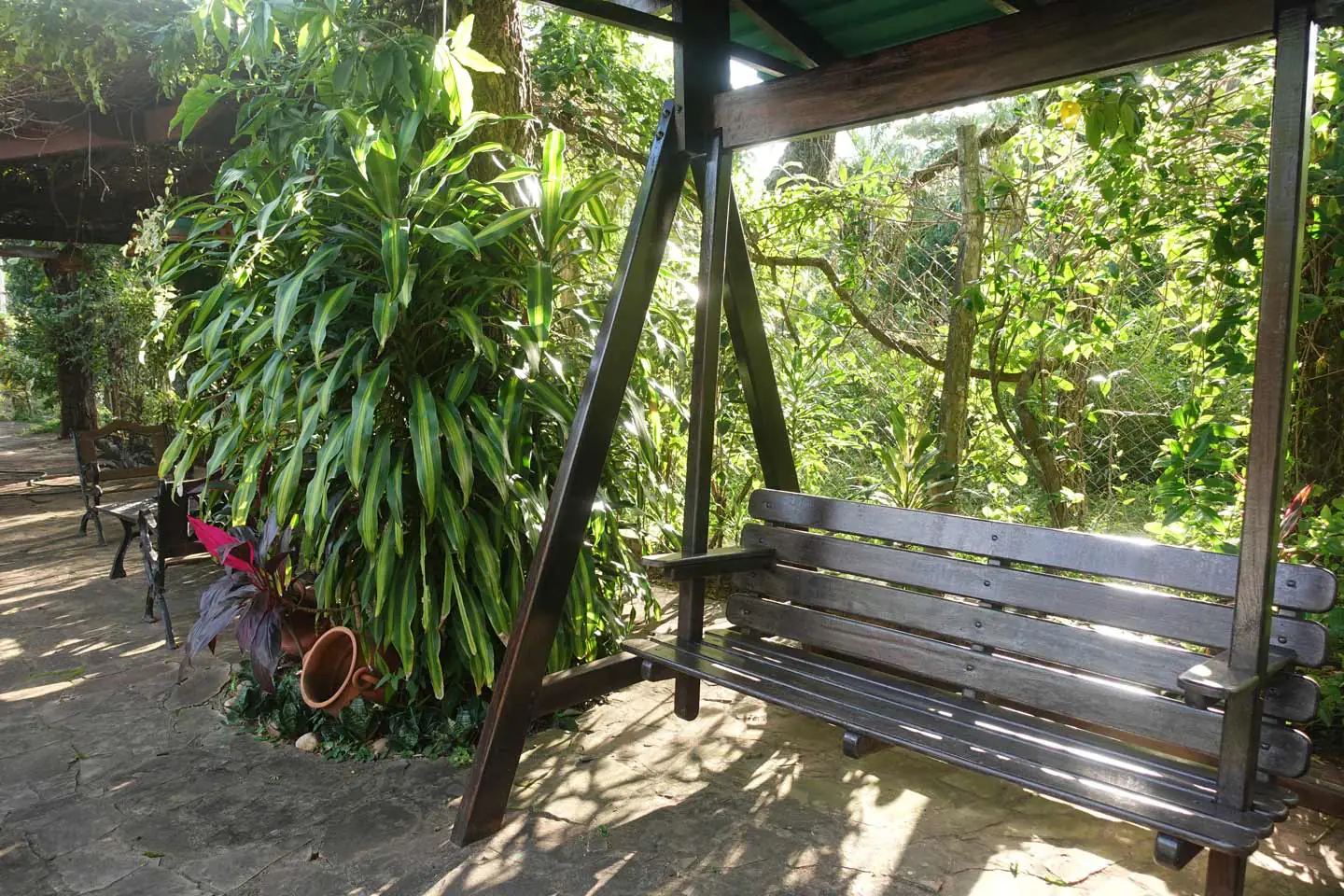 Haus-mieten-in-Paraguay-(21 Anwesen mit 2 Häusern Pool und großem Garten