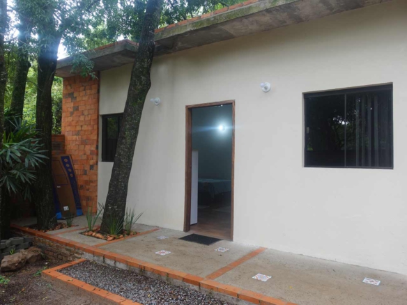 alt="huis te huur paraguay"