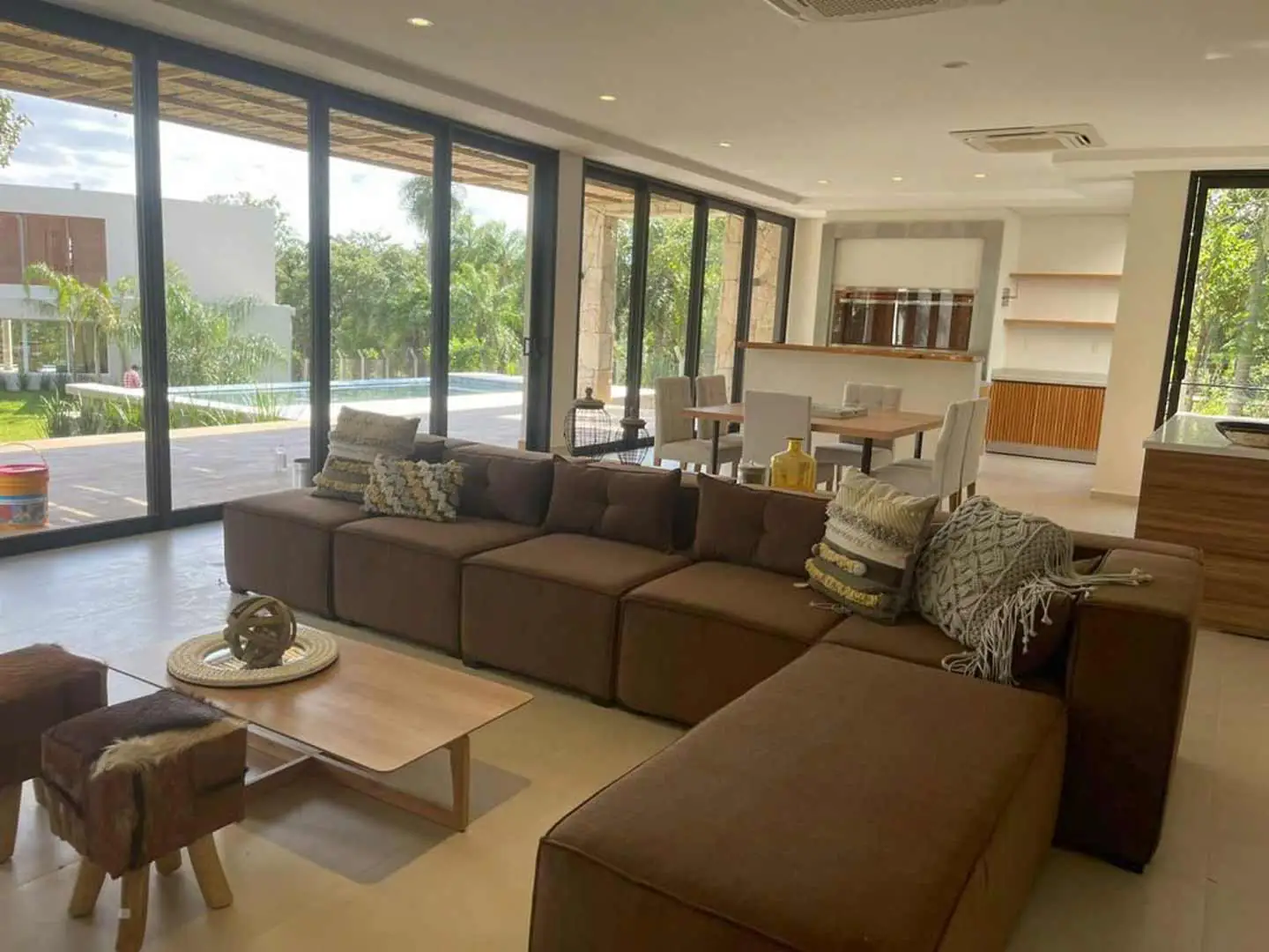 Compra de casas no Paraguai (13) Luxuosa casa de campo em Sunset Hills, em San Bernardino