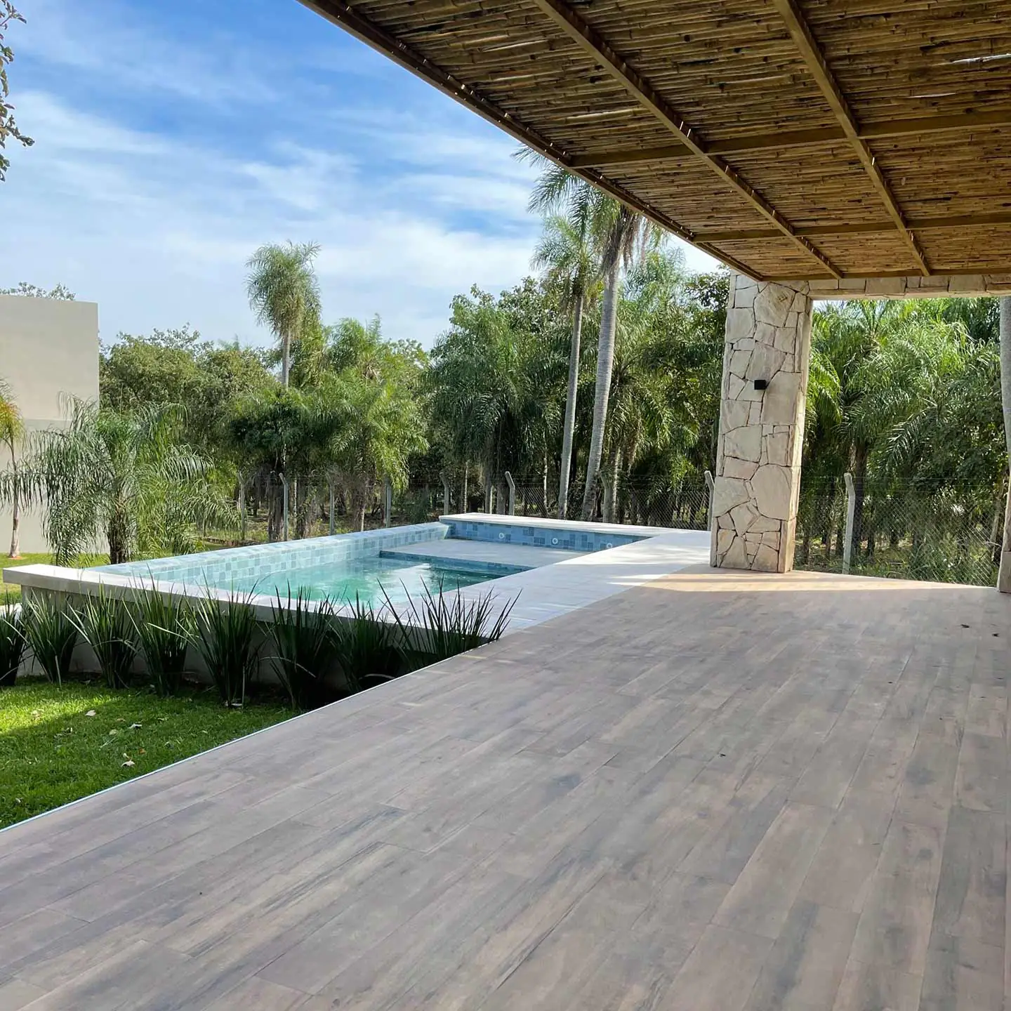 Compra de casas no Paraguai (9) Luxuosa casa de campo em Sunset Hills, em San Bernardino