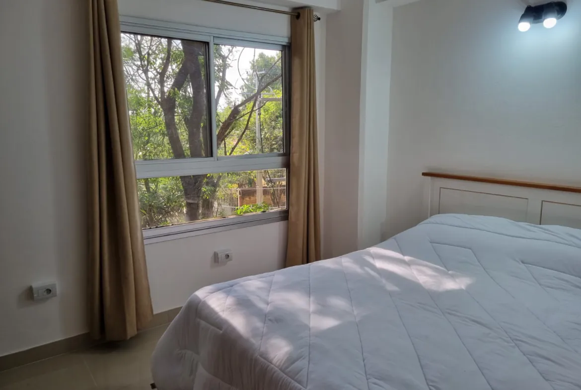 Moderno apartamento novo no centro de Caacupé, com localização privilegiada e belas vistas.