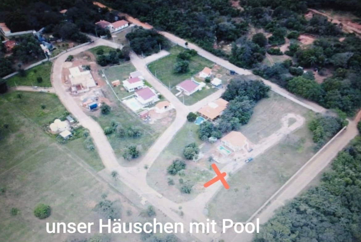 Oportunidade perto de Assunção/Paraguai: casa nova com piscina grande em bairro fechado em Nueva Colombia